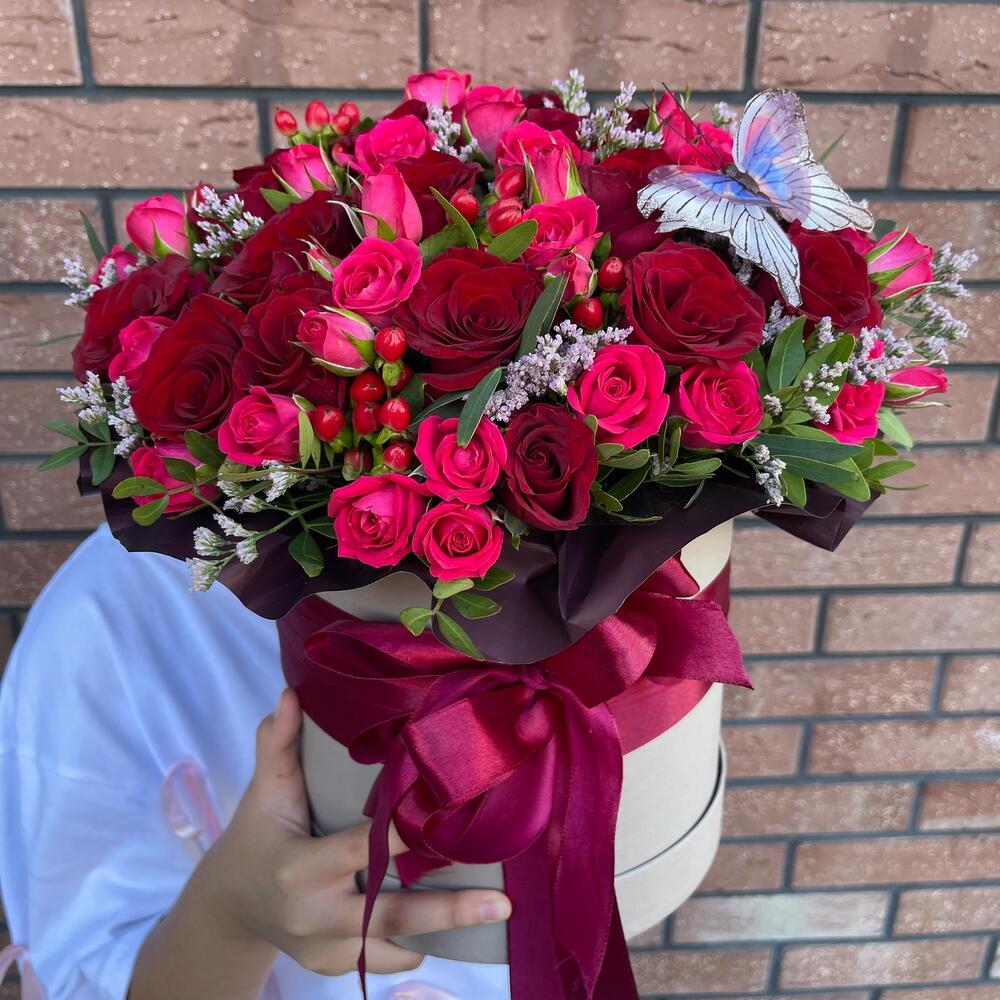 Цветы в коробке