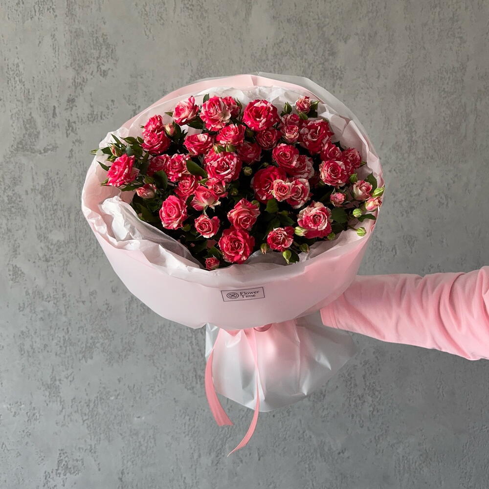Букет из 15 кустовых роз