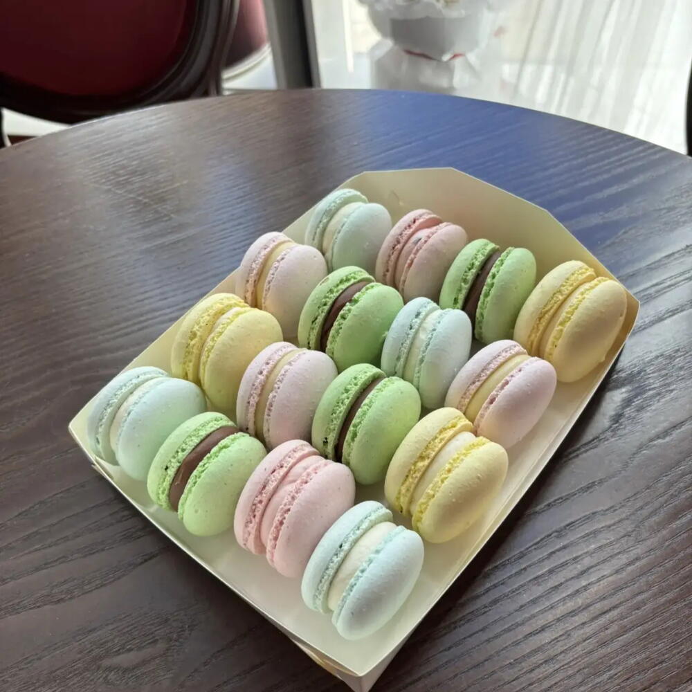 Набор макаронсов