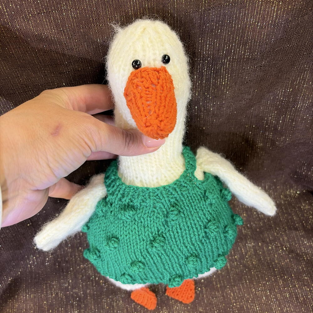 Игрушка Гусь в голубом