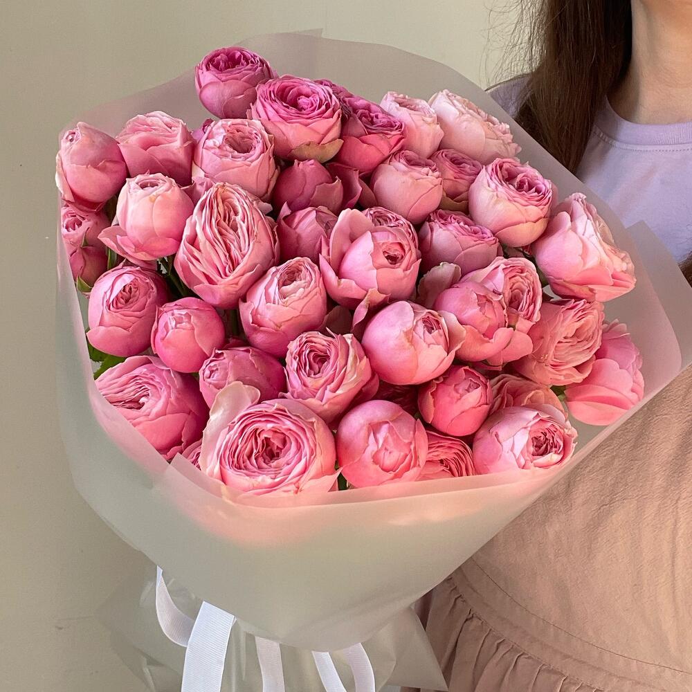 11 пионовидных роз💝