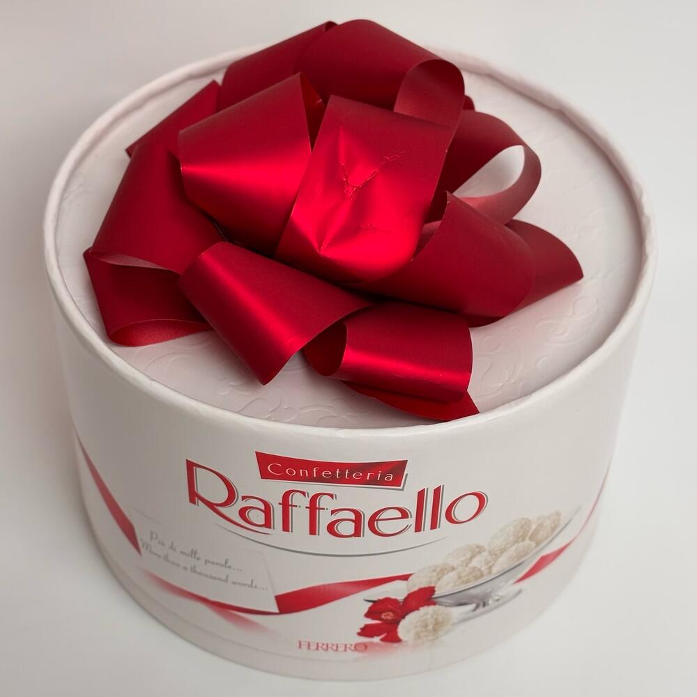 Конфеты «Raffaello» торт 200 гр