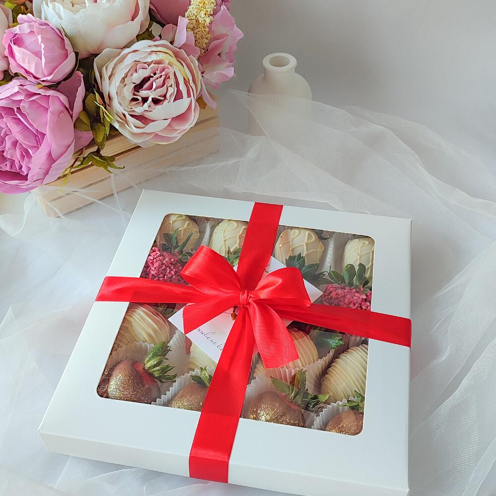 Chocolate-covered strawberries
