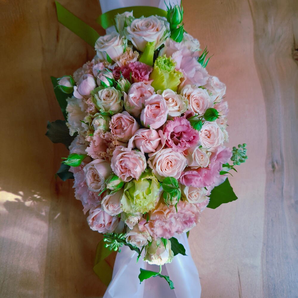 Candy from Eustoma  Roses