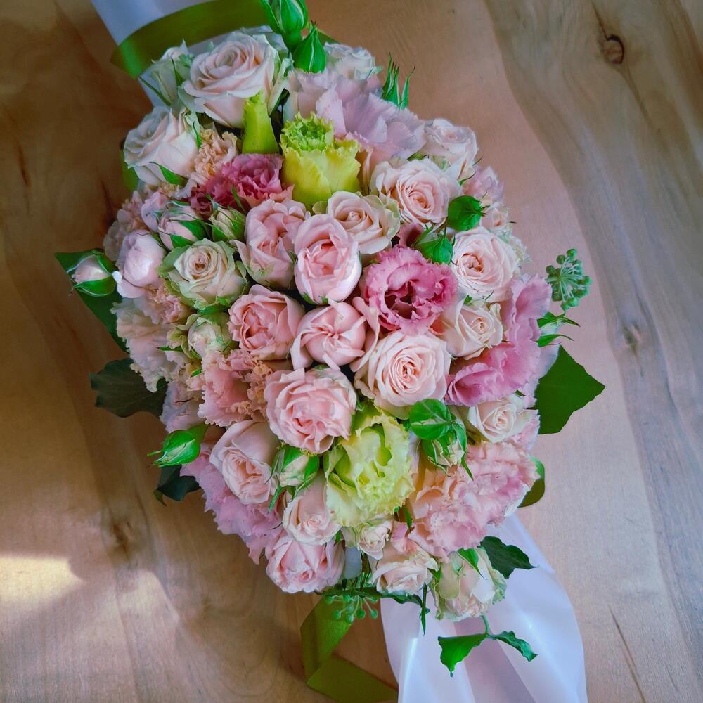 Candy from Eustoma  Roses