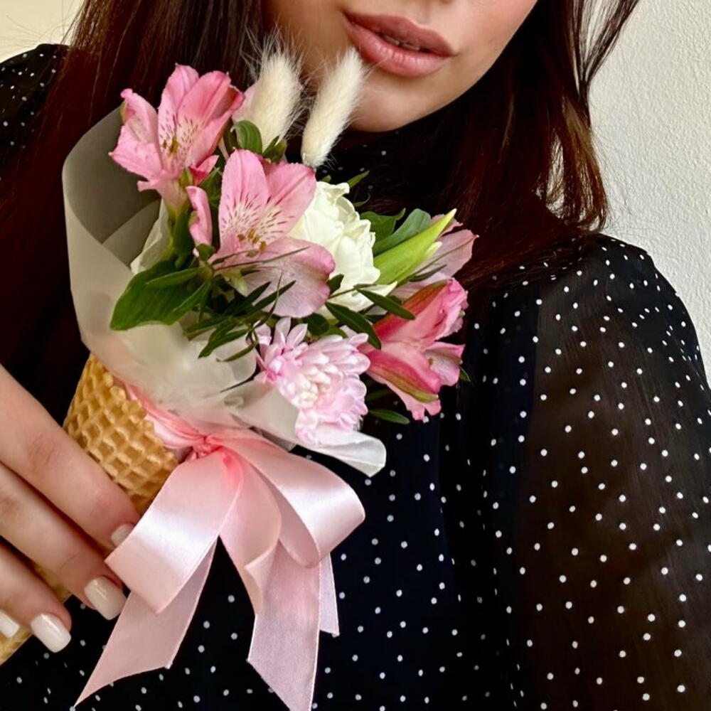 ЦВЕТОЧНАЯ КОМПОЗИЦИЯ "GELATO" / букет комплимент / цветочный десерт / букет подруге бенто / подарок на 8 марта / коллеге