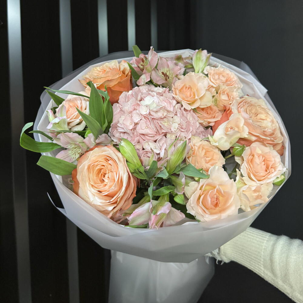 Букет с гортензией🧡