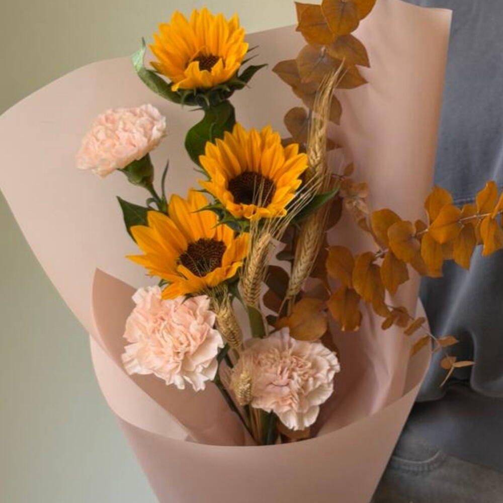 Букет-комплимент с подсолнухами и пшеницей🌻