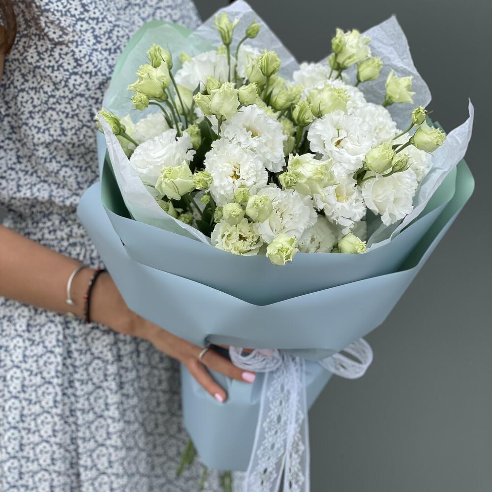 Bouquet of lace eustoma Alice
