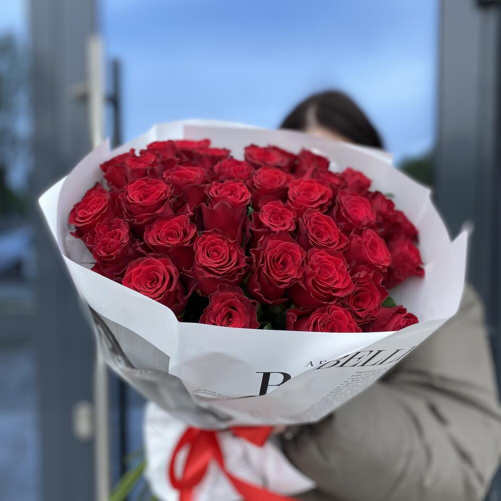 35 roses
