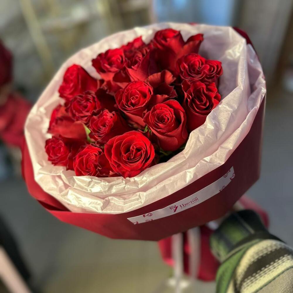 Букет из 15 роз Родос