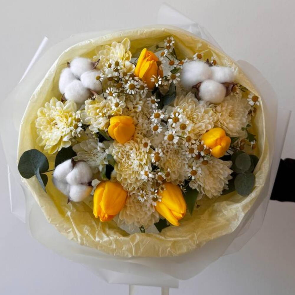 АВТОРСКИЙ БУКЕТ "СОЛНЦЕ МОЁ" / тюльпаны / круглый букет / букет на день рождение / оригинальный премиум букет