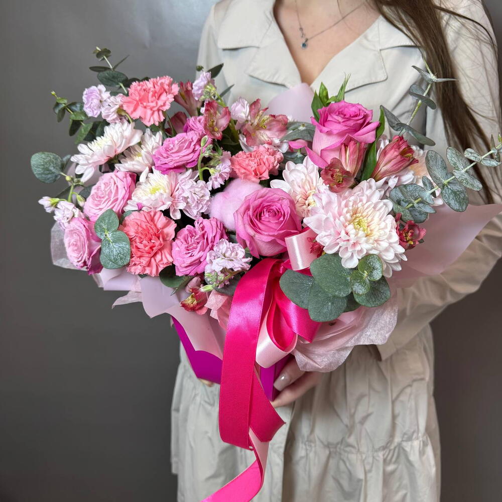 Цветочная композиция в малиновом кашпо💖💝🌸