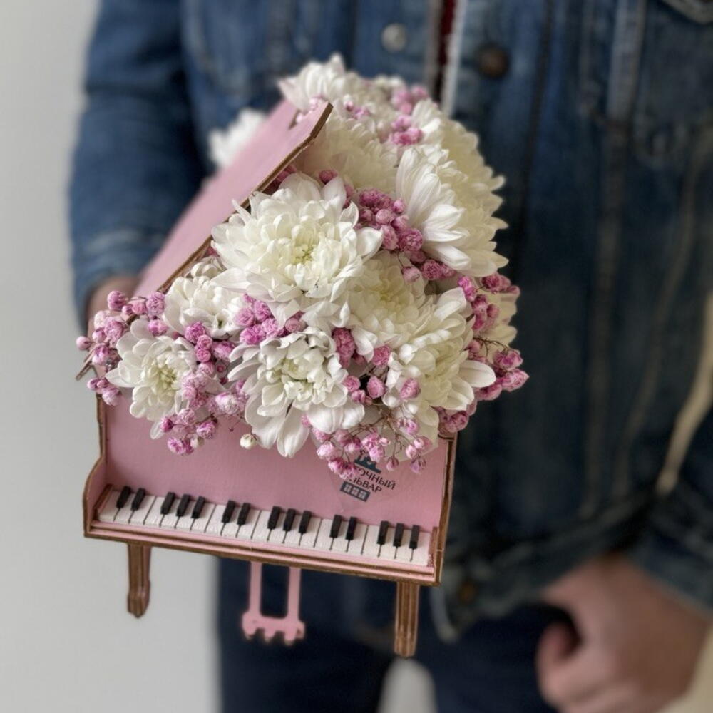 ЦВЕТОЧНАЯ РАПСОДИЯ "PINK GRAND PIANO" / рояль / шкатулка декор / авторская композиция из цветов / подарок учителю / маме / бокс