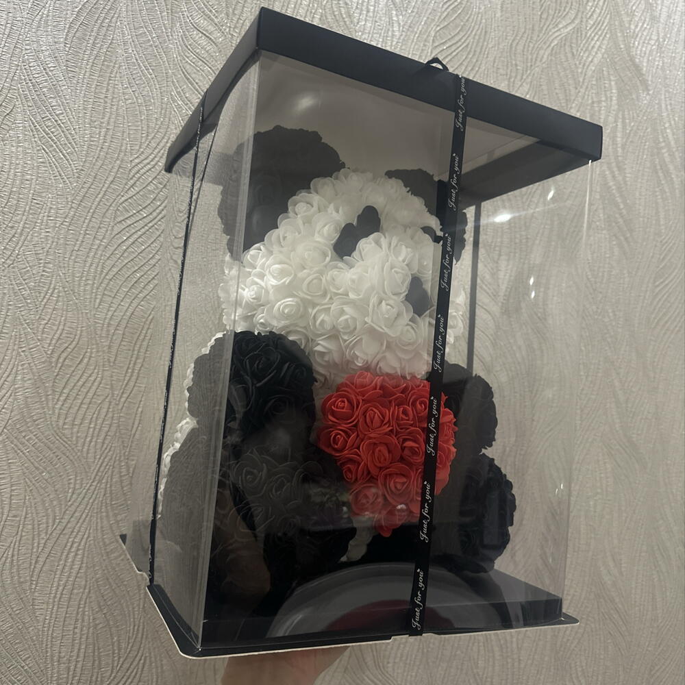 Панда в коробке