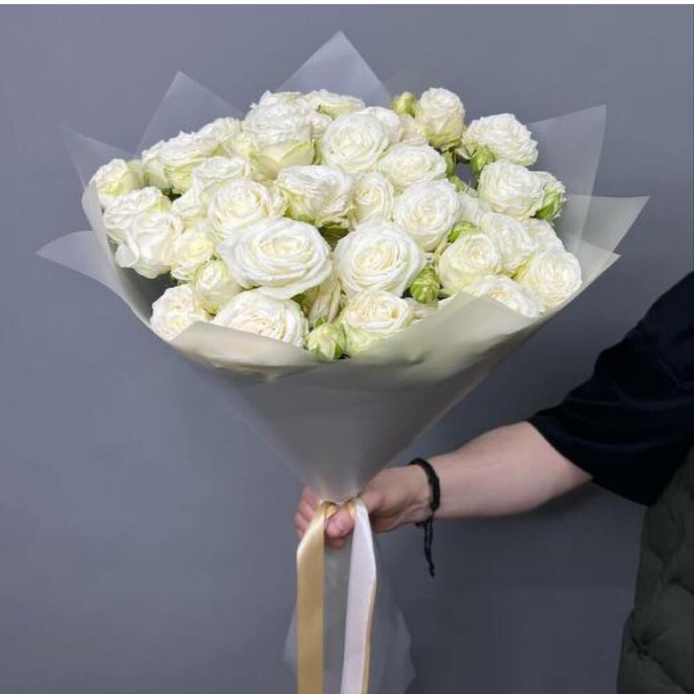 Bouquet of white peony-shaped bush roses 11 pcs