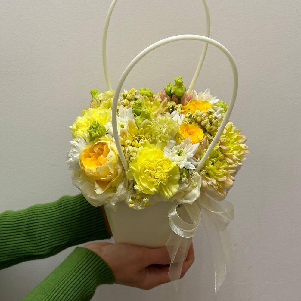 Цветы в коробке