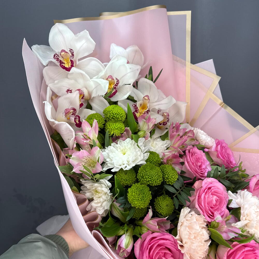 Нежное цветочное облачко🌸