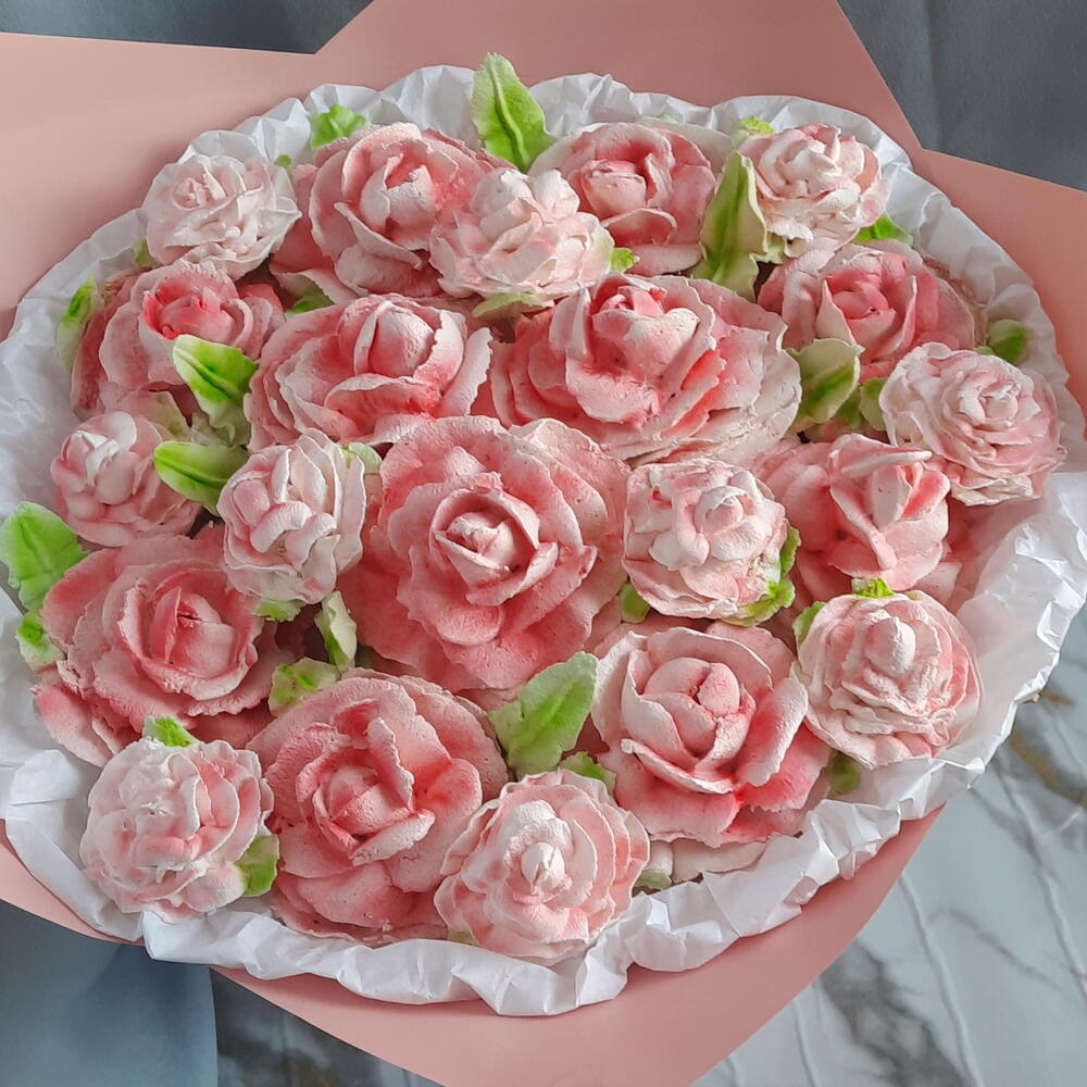 Шикарный букет из зефира розы