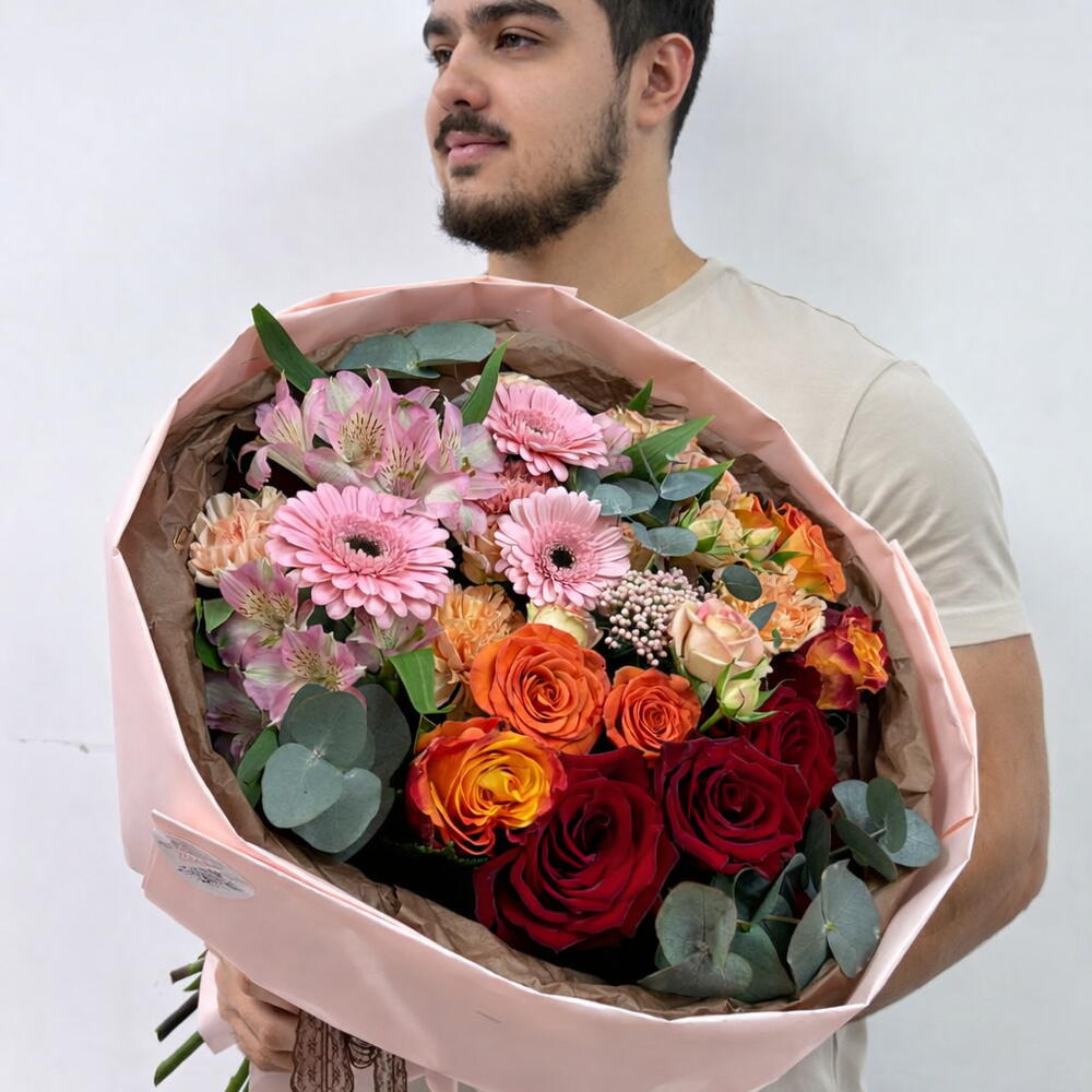 Букет с розами и герберами