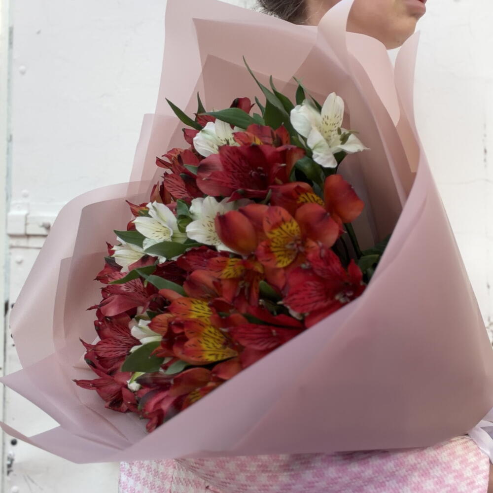 Альстромерия 15 шт