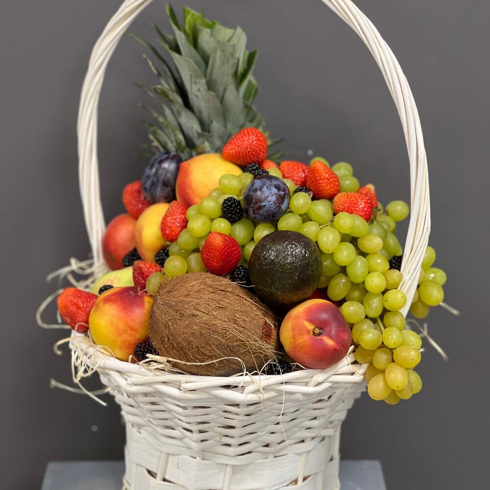 ,Fruit basket