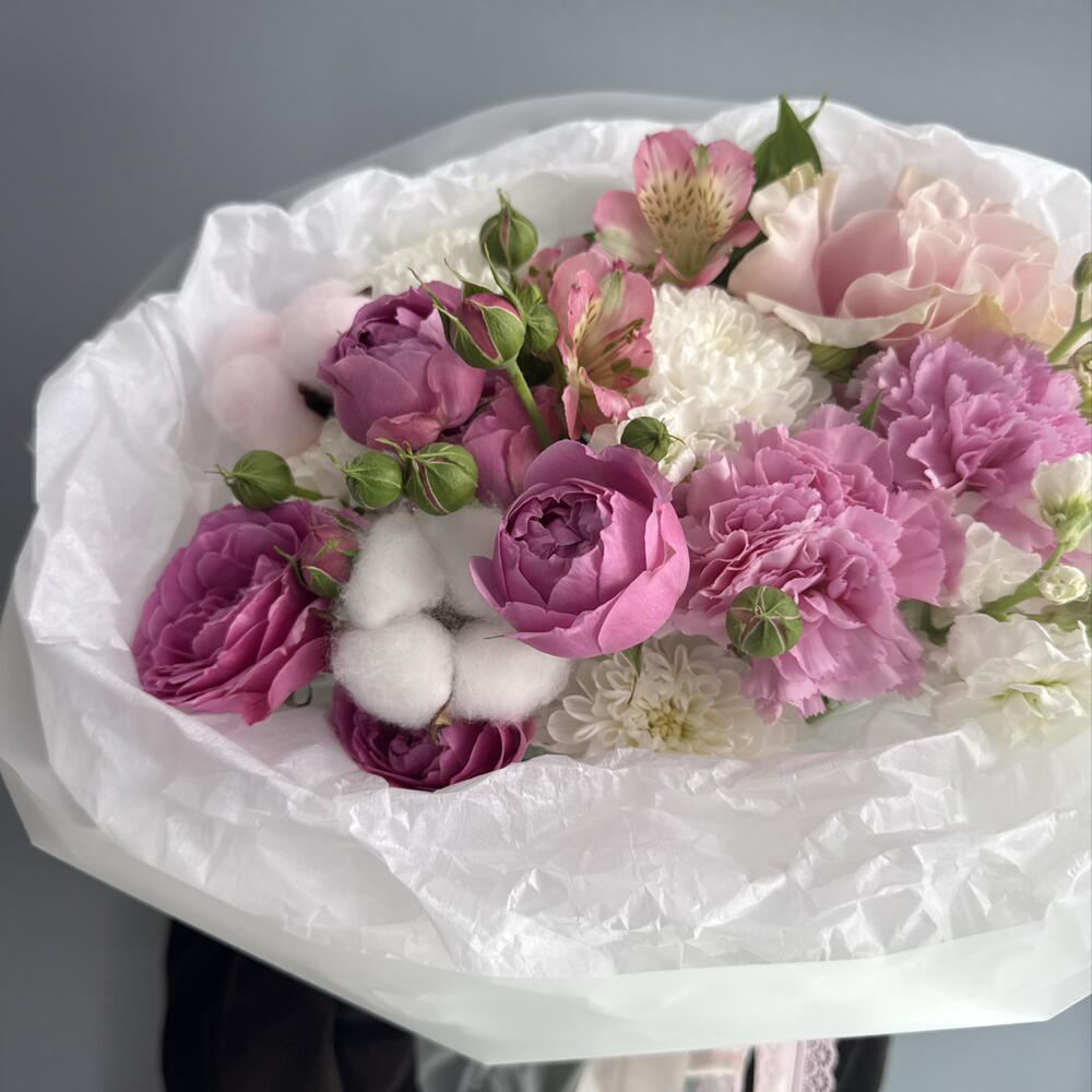 Нежный букет с альстромерией и диантусами🌸🩷