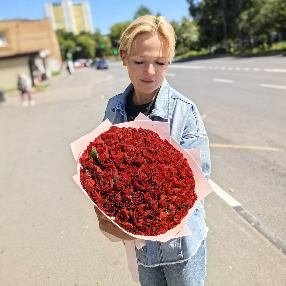 -20%Акция️Стильный монобукет из розы Кения 101 роза/Цветы Уфа/Цветы в Уфе/Доставка цветов Уфа