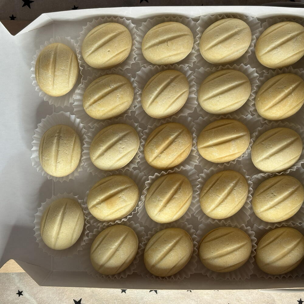 Орешки с вареной сгущенкой, бокс 23