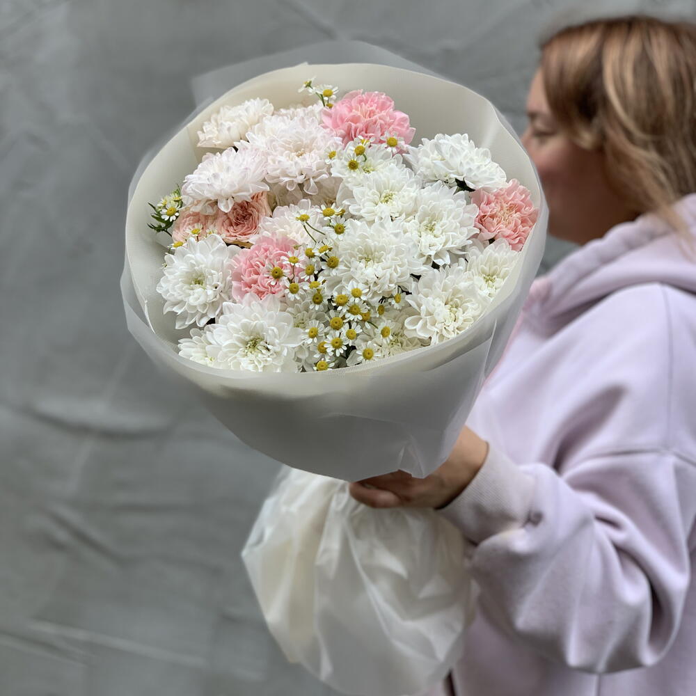 Букет с ромашками