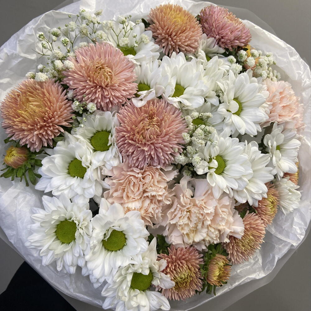 Персиковый