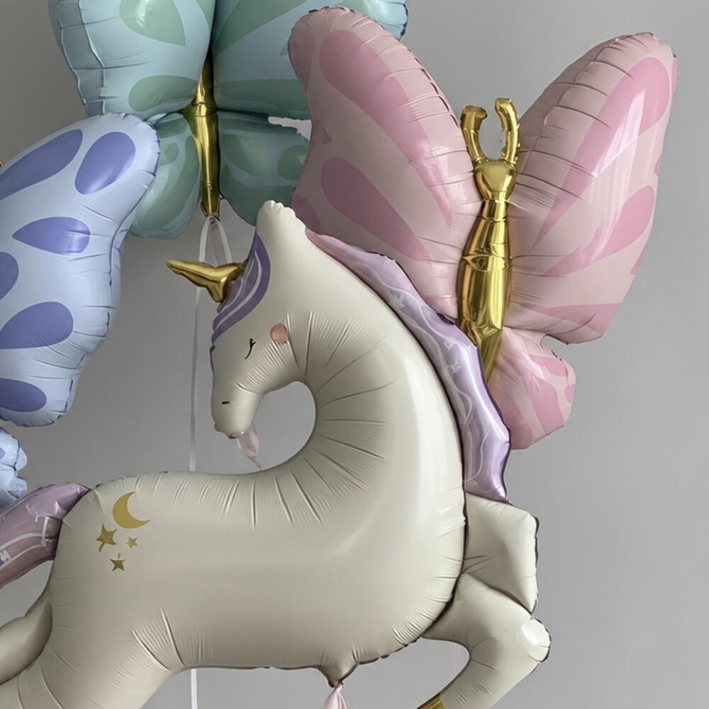 🦄 Набор воздушных шаров «Единорог и бабочки»