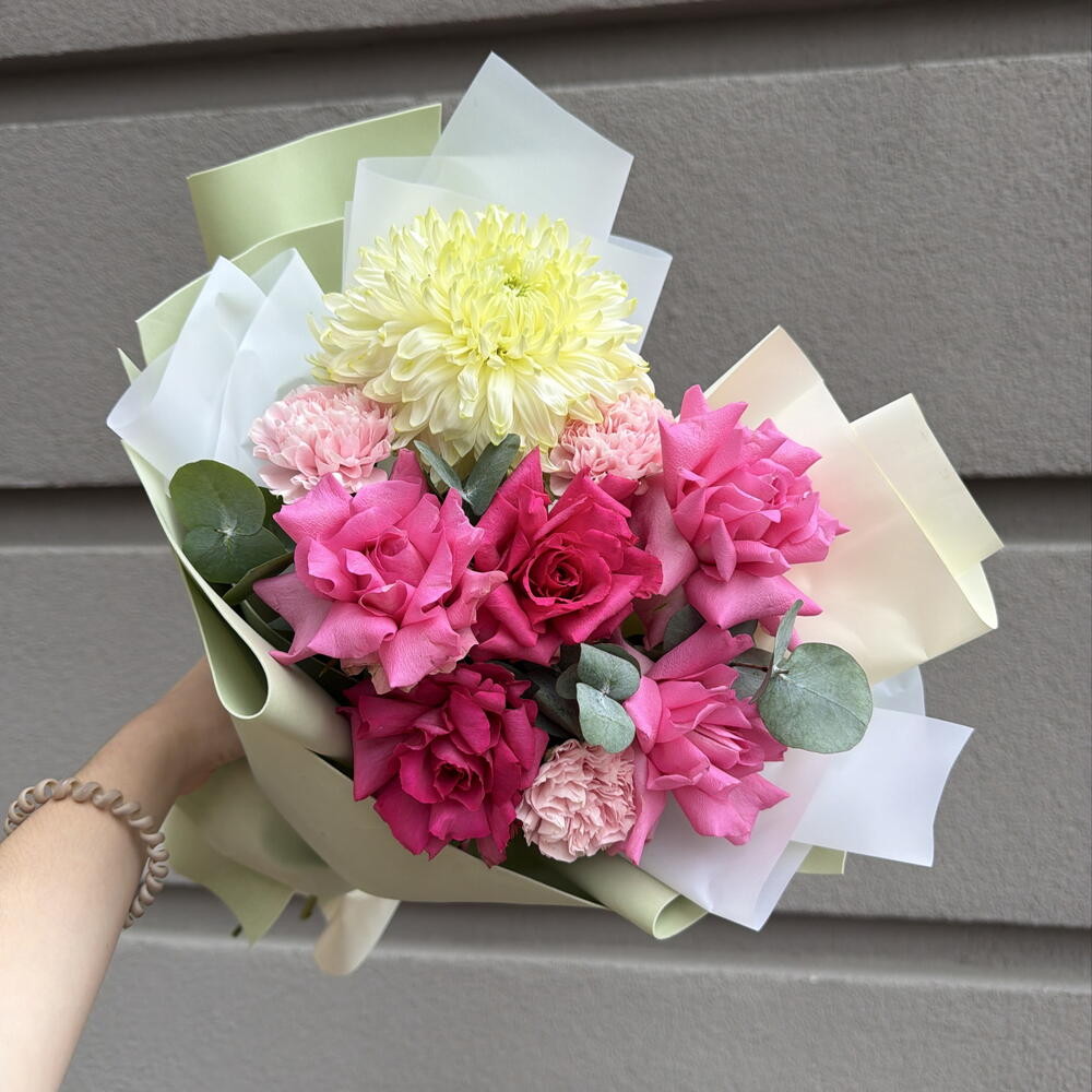 Букет «Летний коктейль» 🍹🌸 французская Роза, диантус и стойкая пышная хризантема 🌿