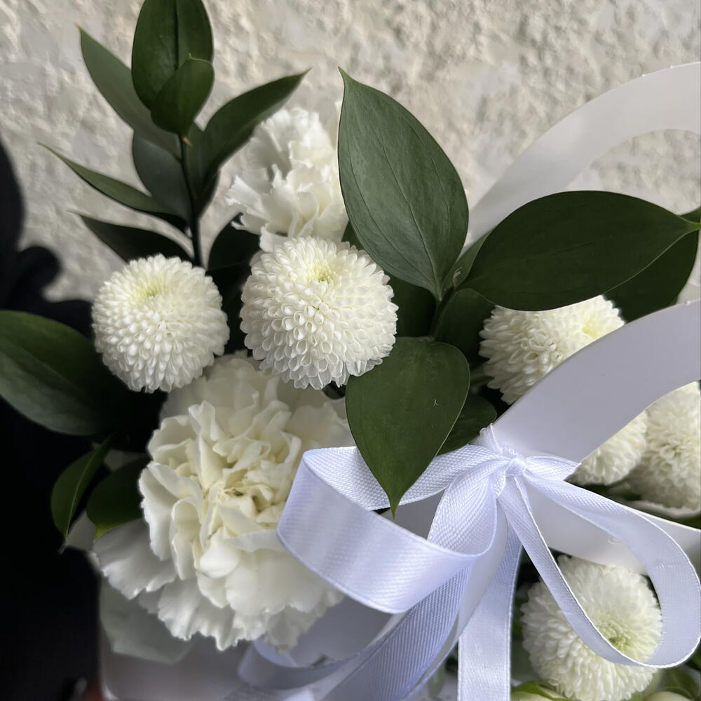 Fresh flower композиция в сумочке