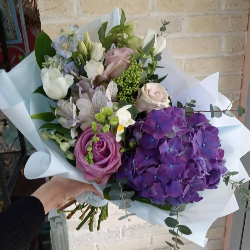 Bouquet with hydrangea