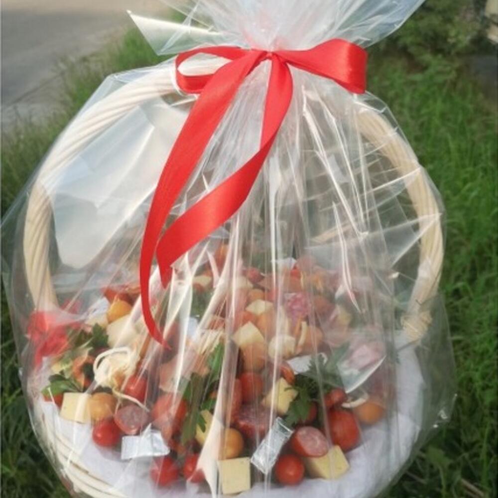 Корзинка сырно-мясная