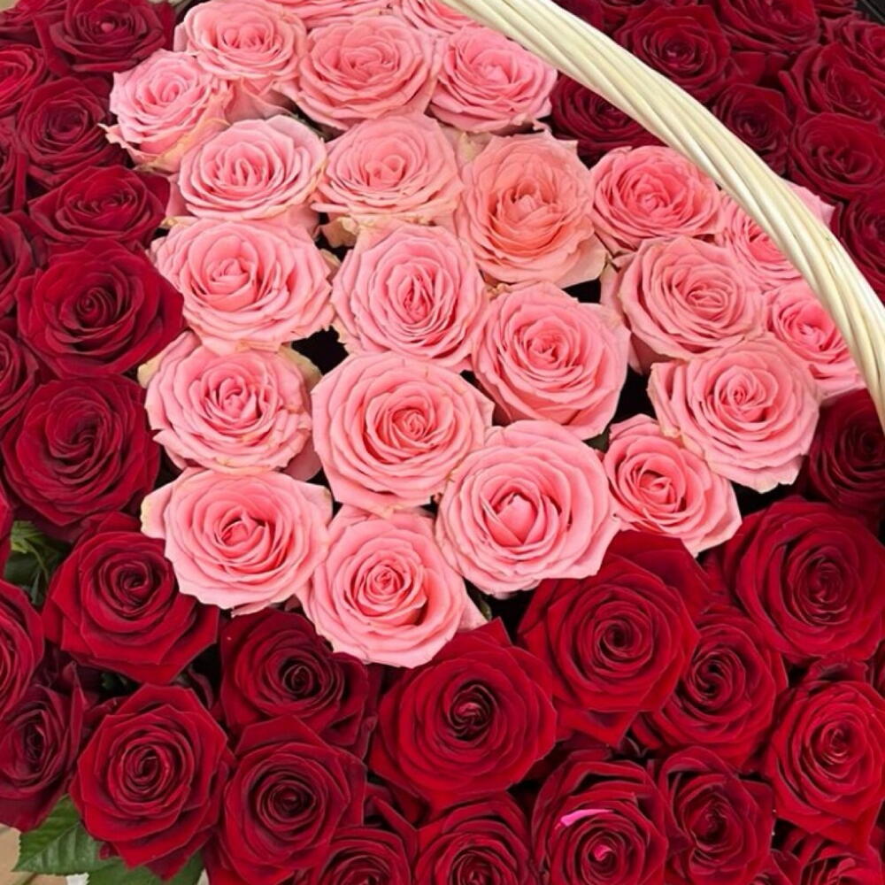 101 роза в корзине «розовое сердце»🤍😍