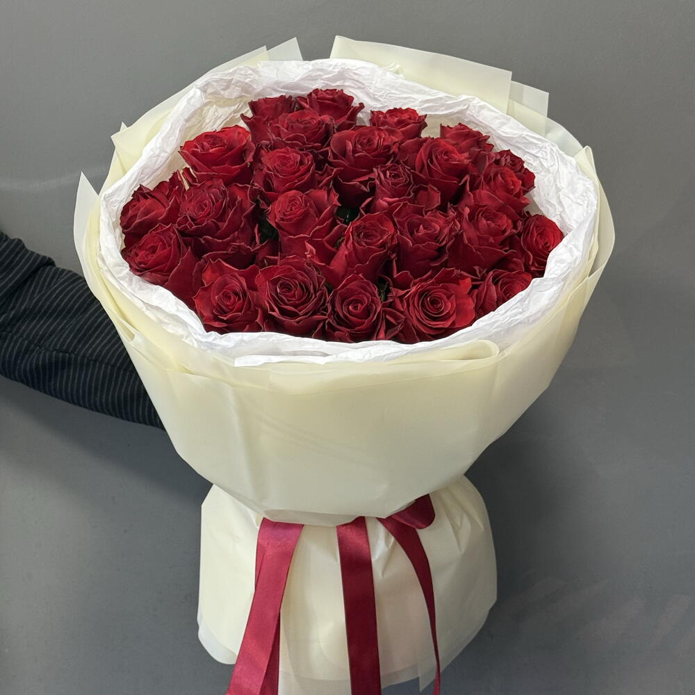 Красная  роза 25 шт