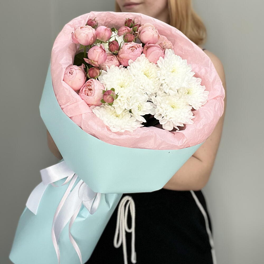 Букет с кустовыми розами 💕