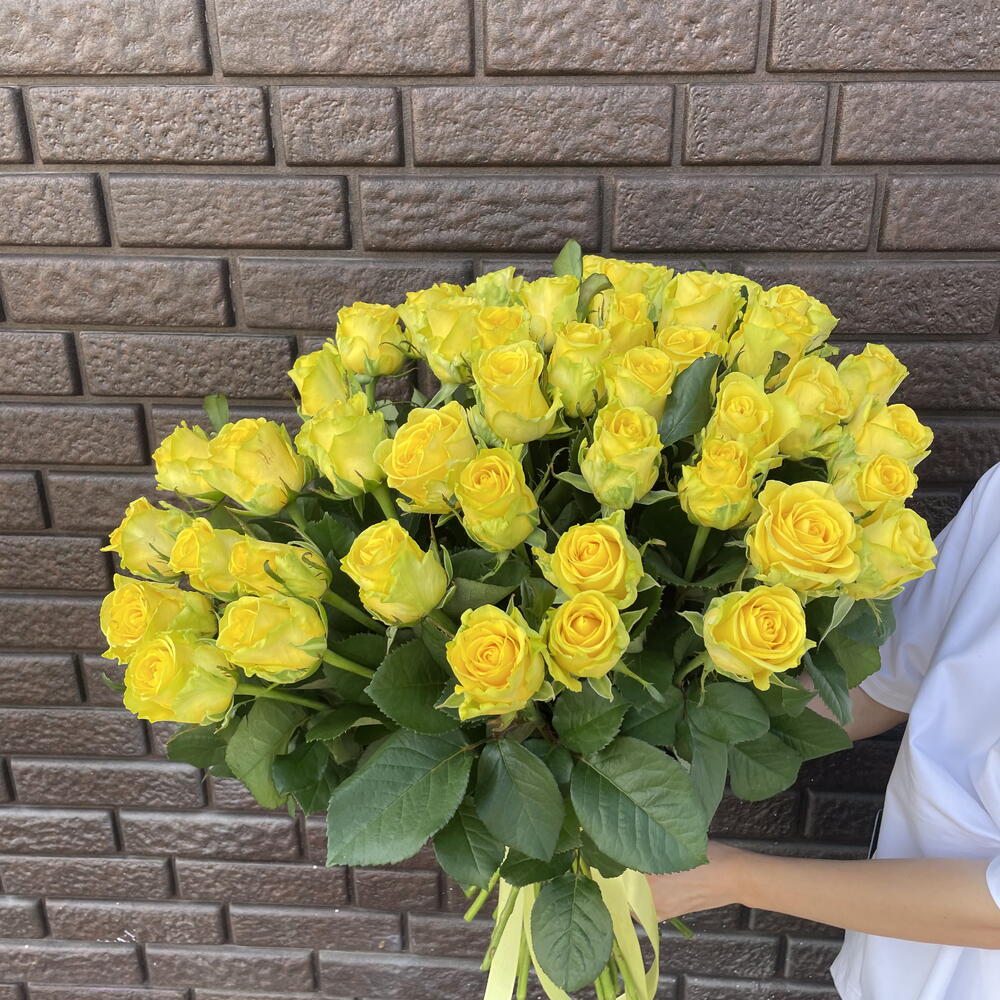 Роза 💛💛💛💛💛 59шт