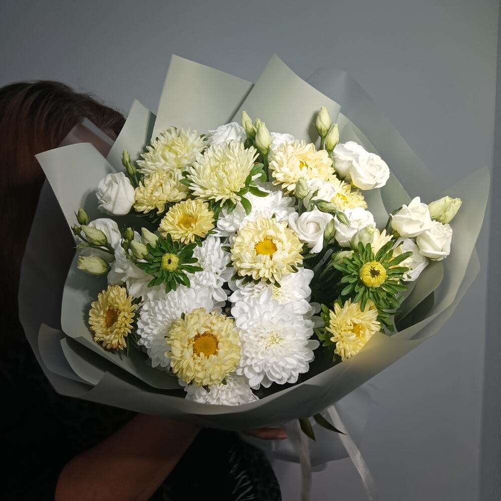 Букет астр солнечных, хризантем 735678
