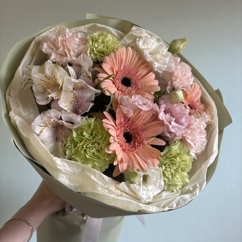 Букет из герберы/эустомы/диантуса💕💐