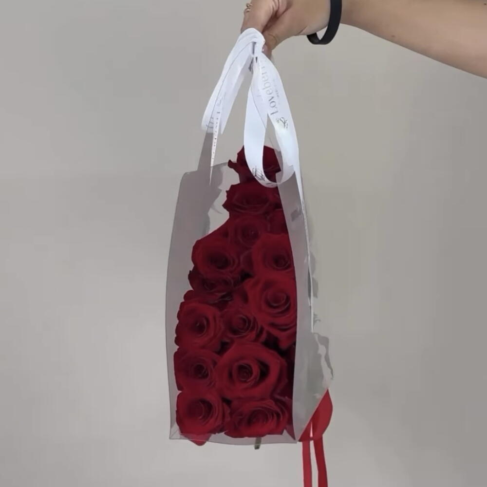 Bouquet "Tenderness in every petal" red