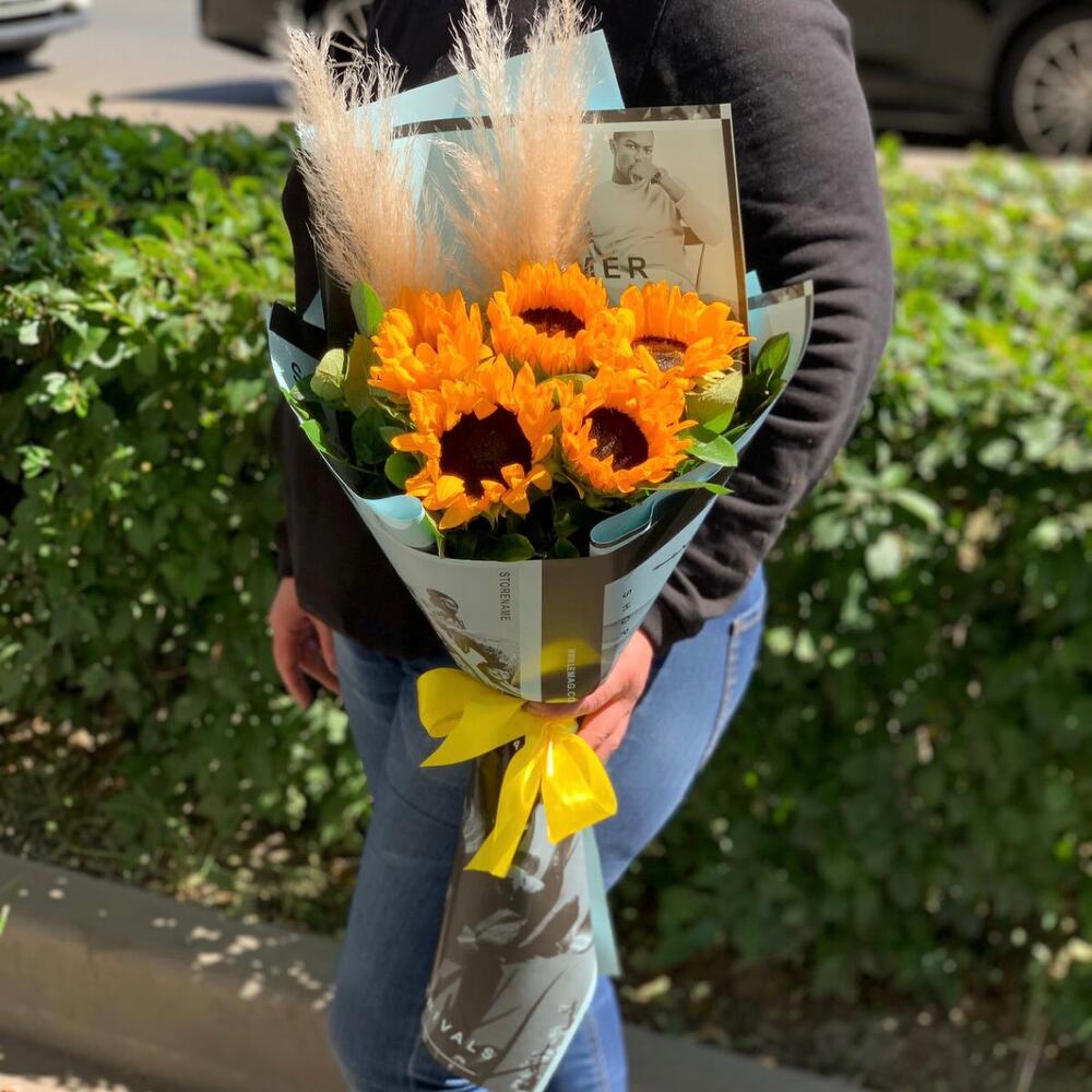 Букет с подсолнухами 🌻🌻🌻