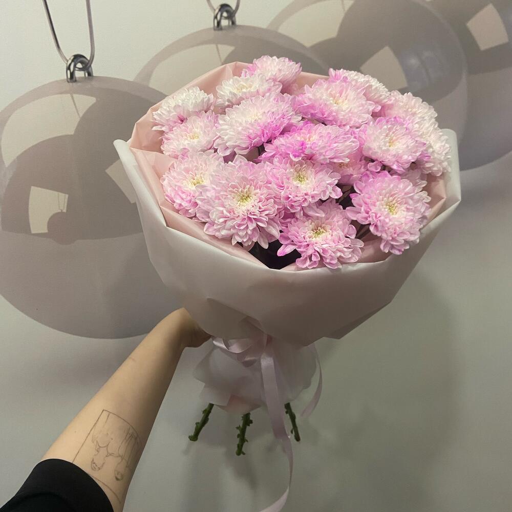 Букет из розовых хризантем