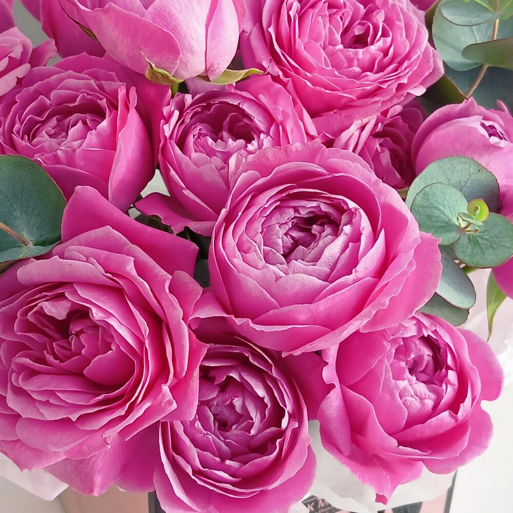 Цветы в коробке