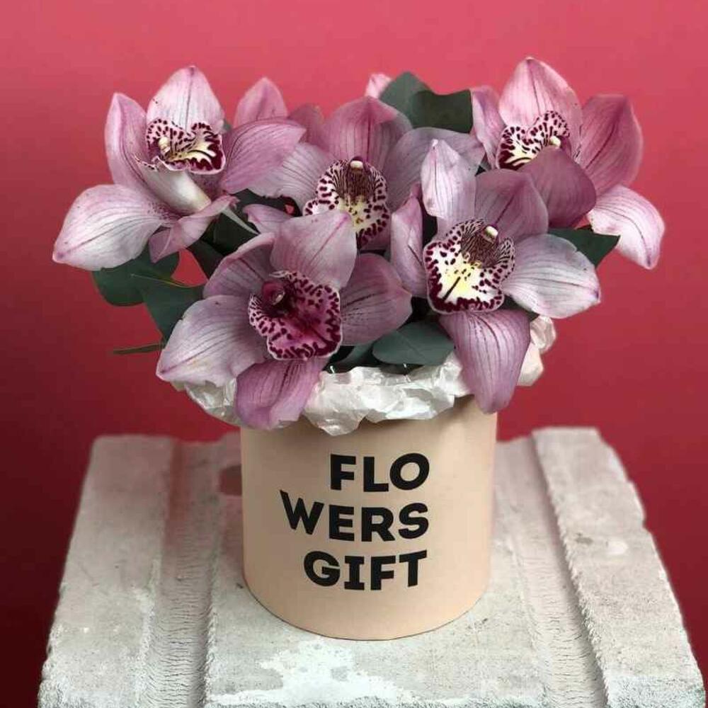 🌹 Коробка Flowersgift с орхидеями - 104