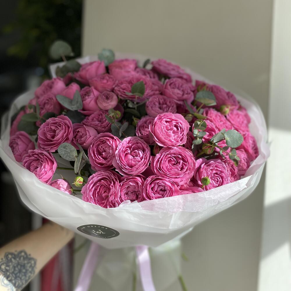 Кустовые розы Мисти Бабблс 21шт
