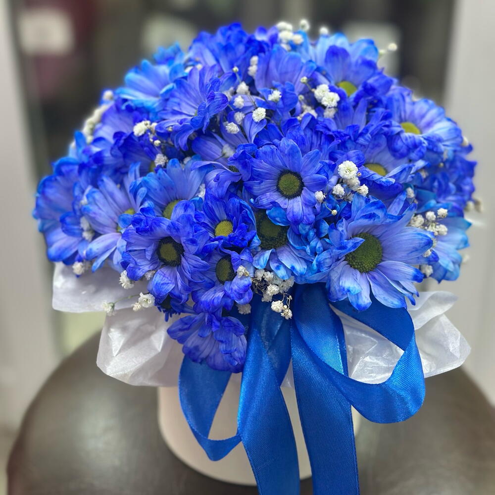 Цветы в коробке 💙