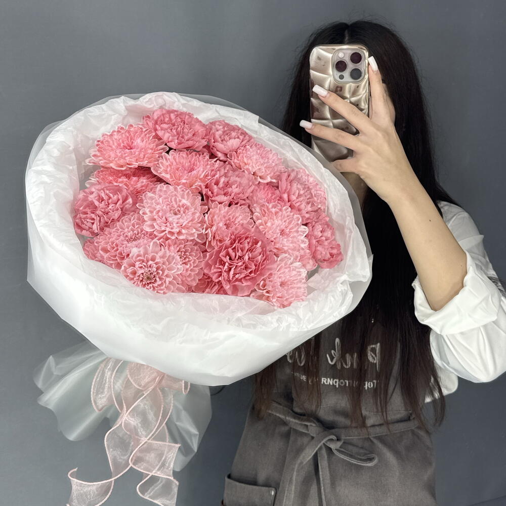 Авторский букет😍 с персиковыми хризантемами и диантусами